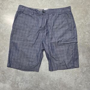 Structure Men's Gray Checkered Cargo Shorts